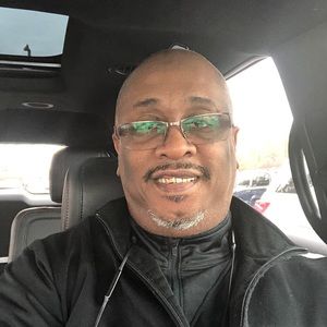 Meet your Posher, Kenneth